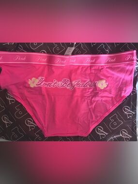 3/$30 ⭐️ Don’t Be Jealous size Large Logo Hiphugger Cotton panty by Pink VS